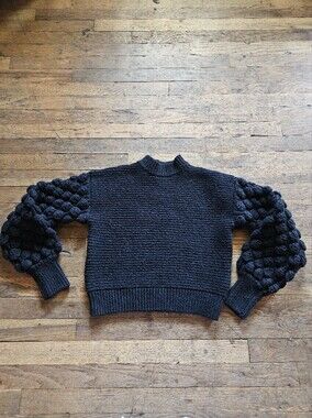 Harper Heritage Bobble Black Textured Sleeve Sweater size small